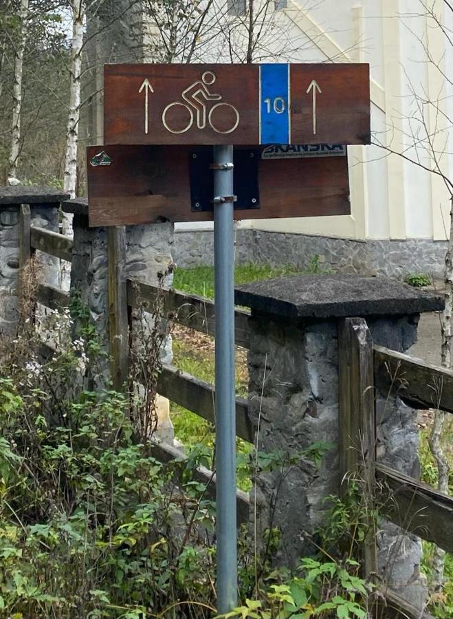 Casa De Vacanta Satic Piatra Craiului La Doi Viermi Extérieur photo
